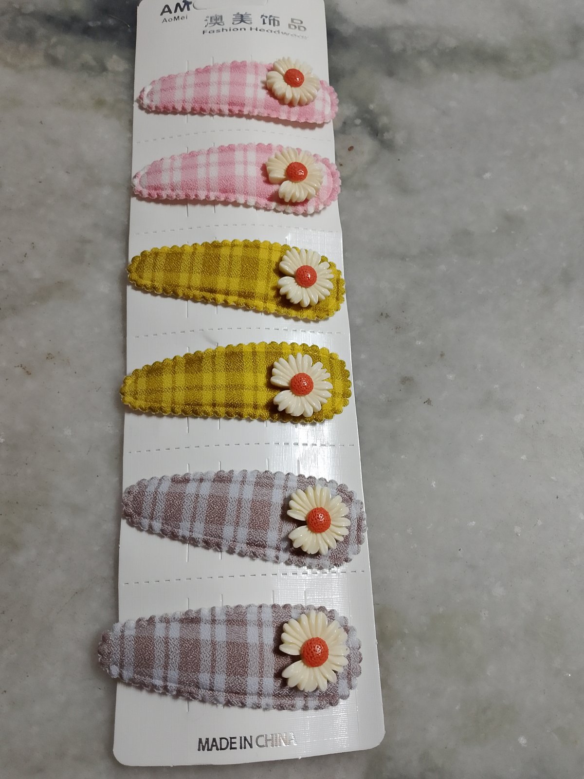 12 tictac clips